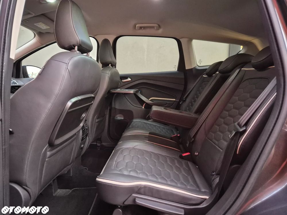 Ford Kuga 2.0 TDCi 4x4 Vignale - 21