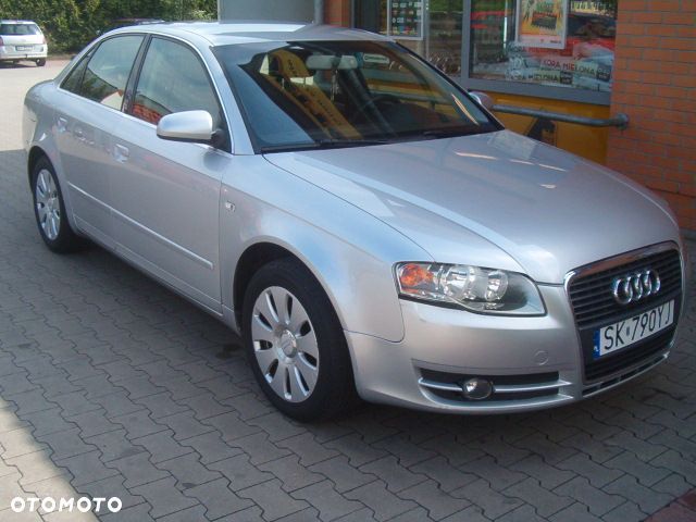 Audi A4 Avant - 1