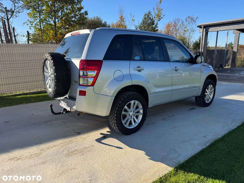 Suzuki Grand Vitara 2.0 Automatik Comfort Limited - 3
