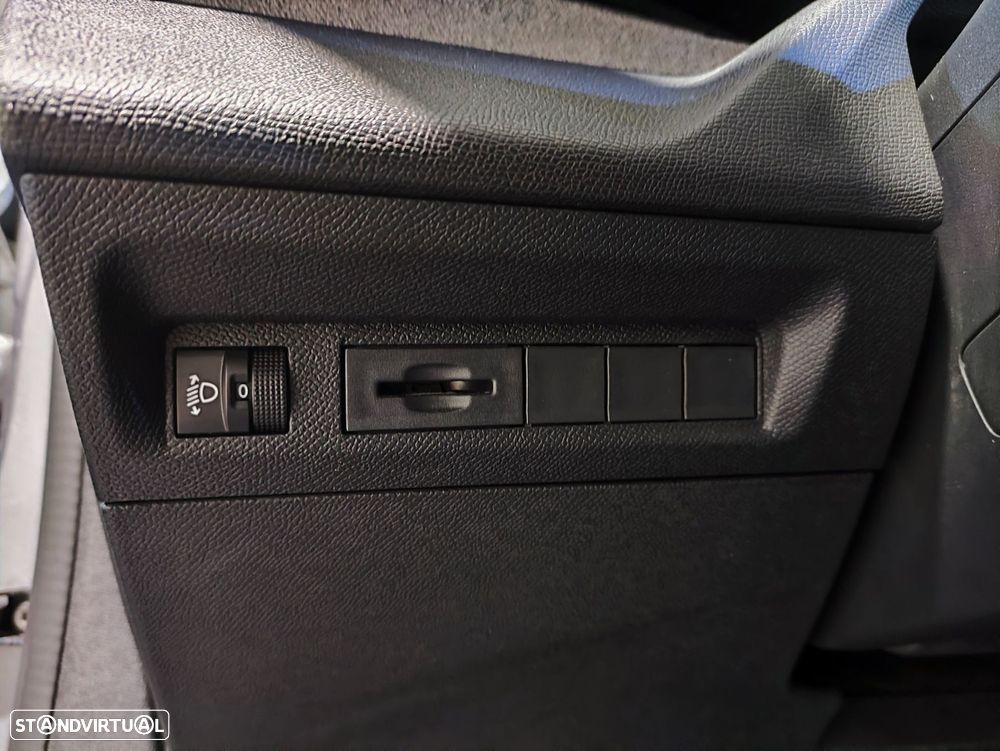 Peugeot 308 1.2 PureTech Allure - 10