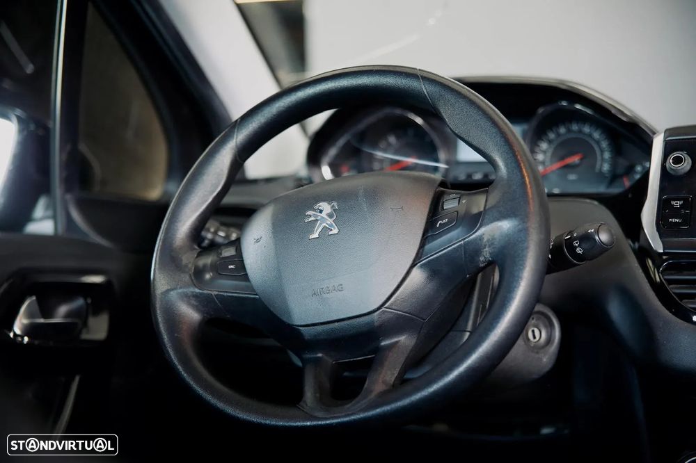 Peugeot 208 HDi 68 Access - 10
