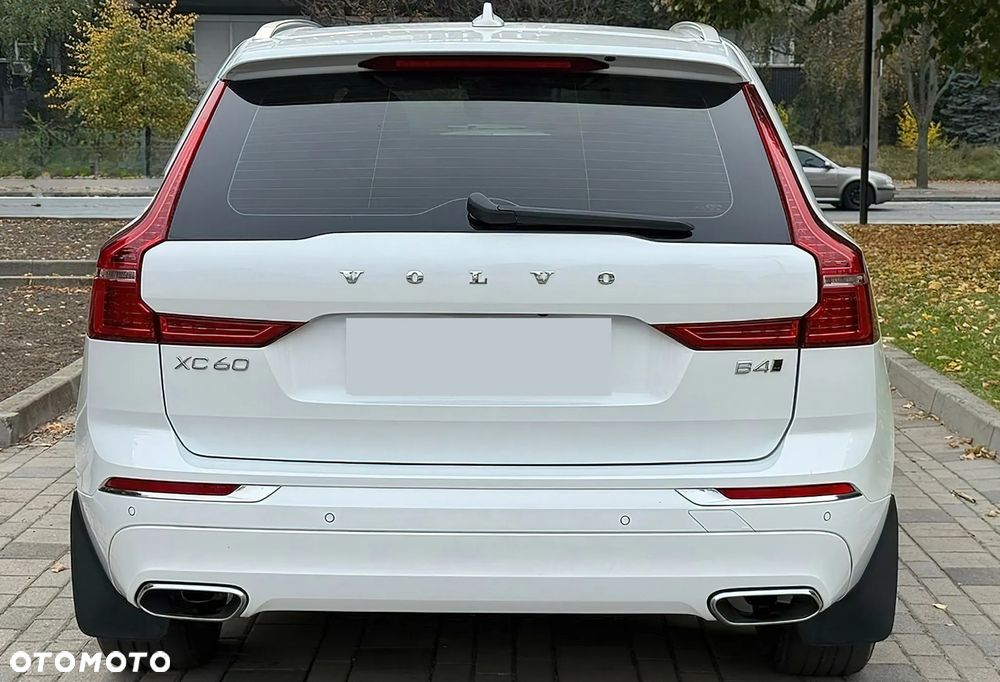 Volvo XC 60 B4 D AWD Geartronic Inscription - 6
