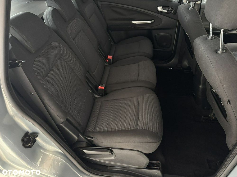 Ford S-Max 2.0 TDCi DPF Titanium - 21