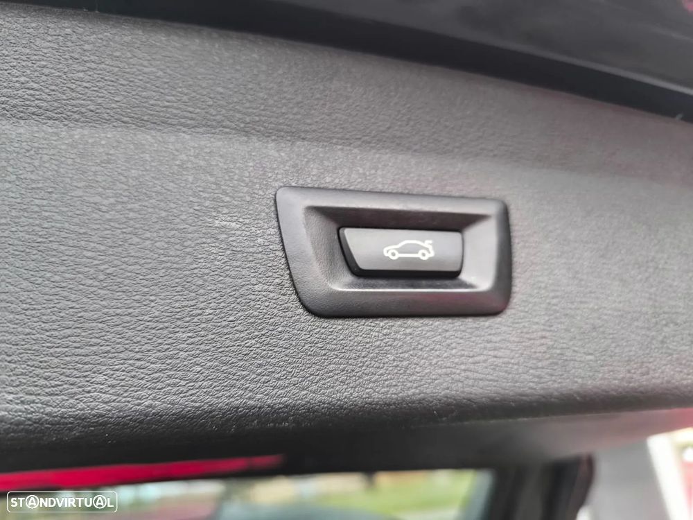 BMW X1 16 d sDrive Auto Pack M - 21