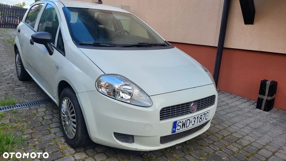 Fiat Grande Punto Actual 1.2 8V Fresh - 2