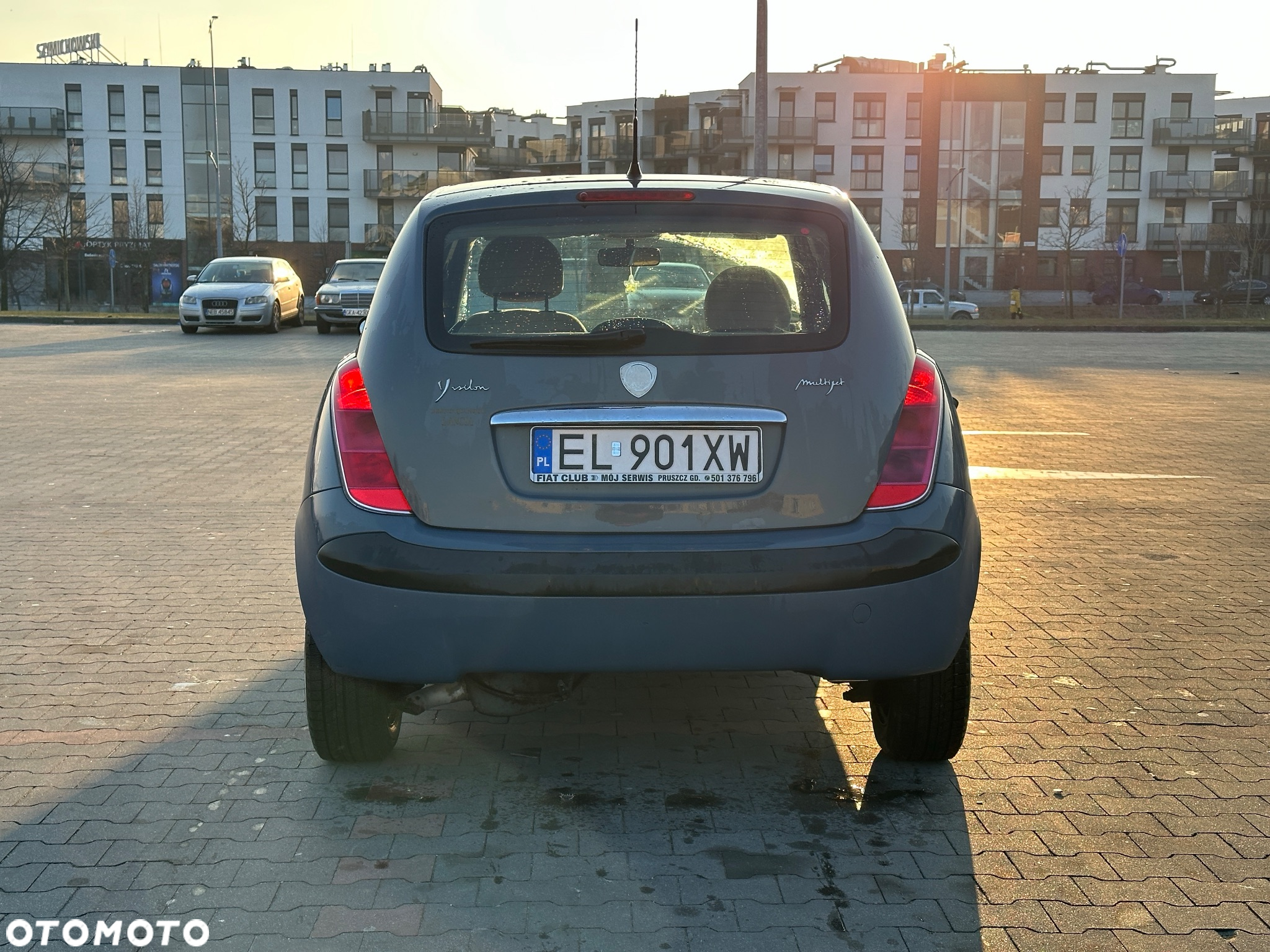 Lancia Ypsilon - 5