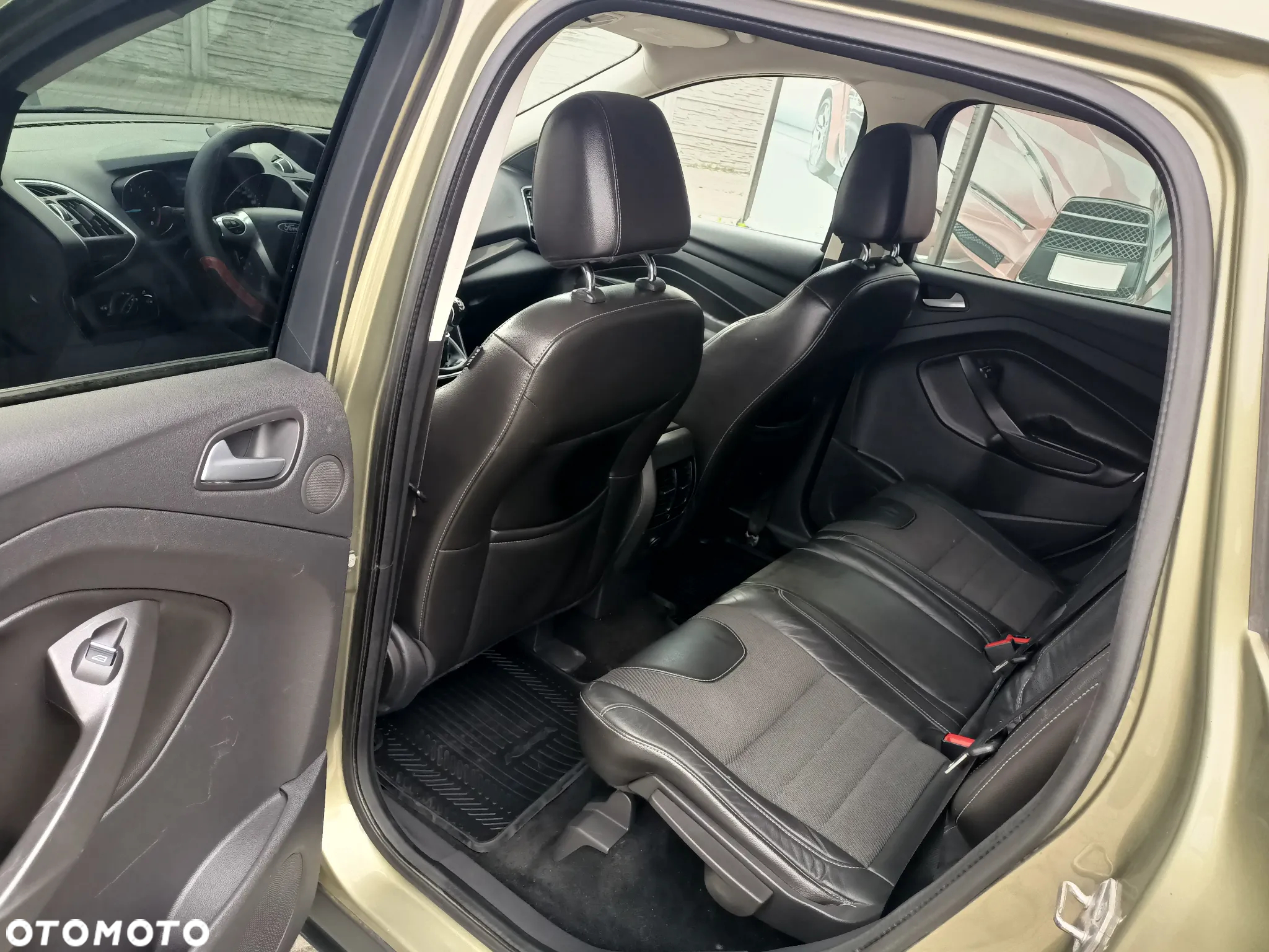 Ford Kuga 2.0 TDCi 4WD Titanium - 9