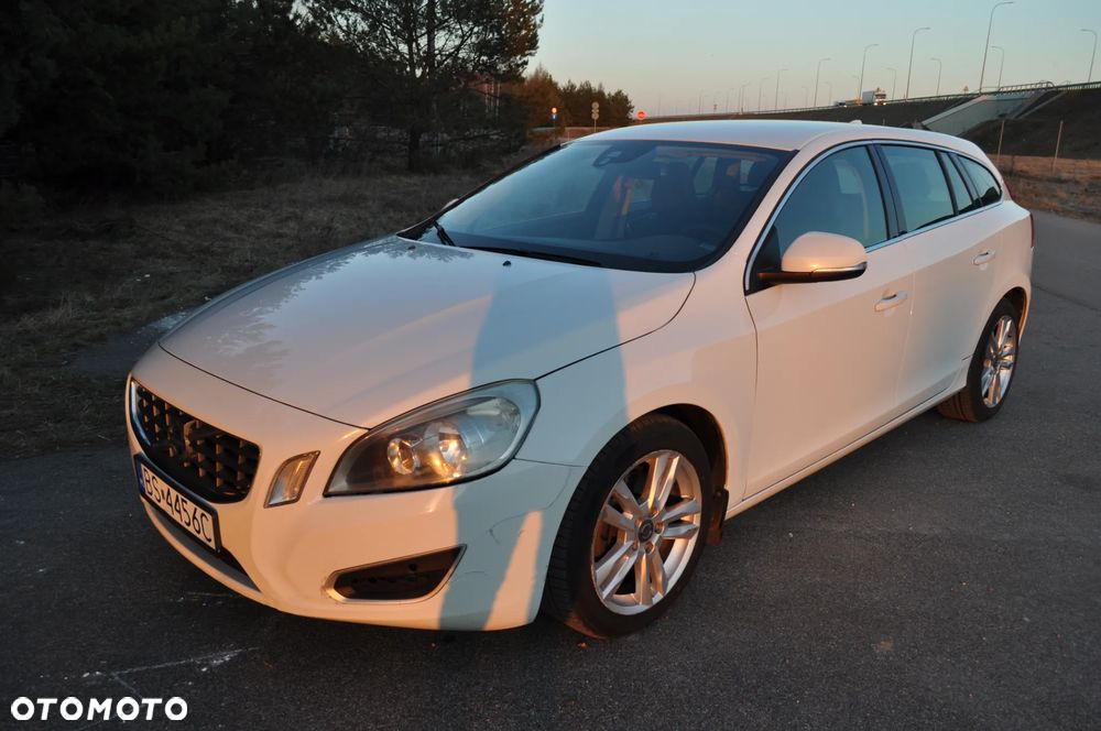 Volvo V60 - 1