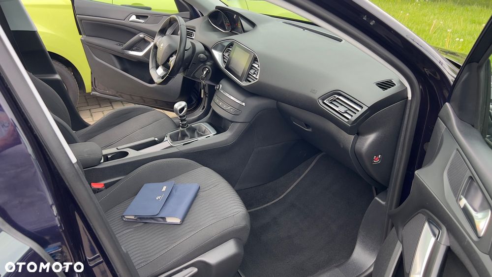 Peugeot 308 BlueHDi 120 Stop & Start Active - 19