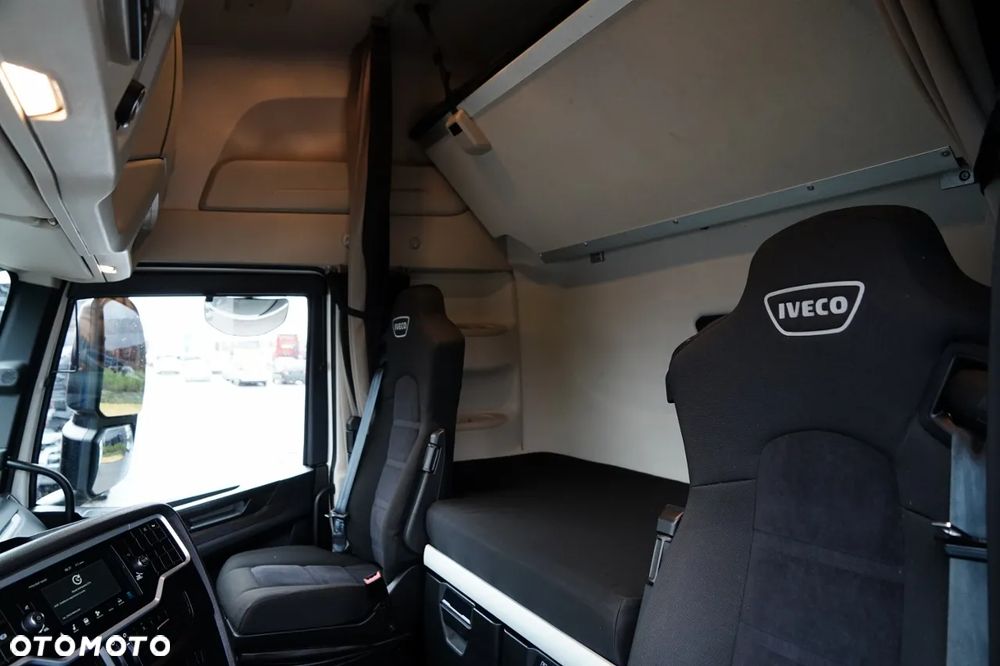 Iveco S-WAY / 510 / RETARDER / KLIMA POSTOJOWA / CAŁA NA PODUSZKACH - 24