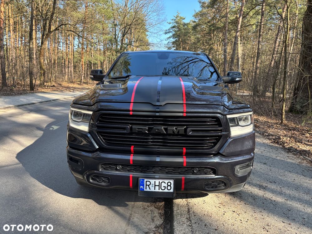 RAM 1500 Crew Cab Shortbed Bighorn - 2