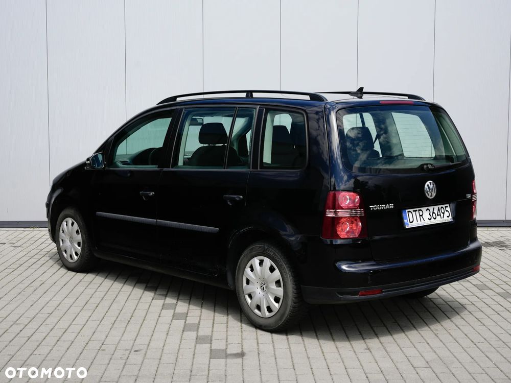 Volkswagen Touran 1.9 TDI DSG - 11