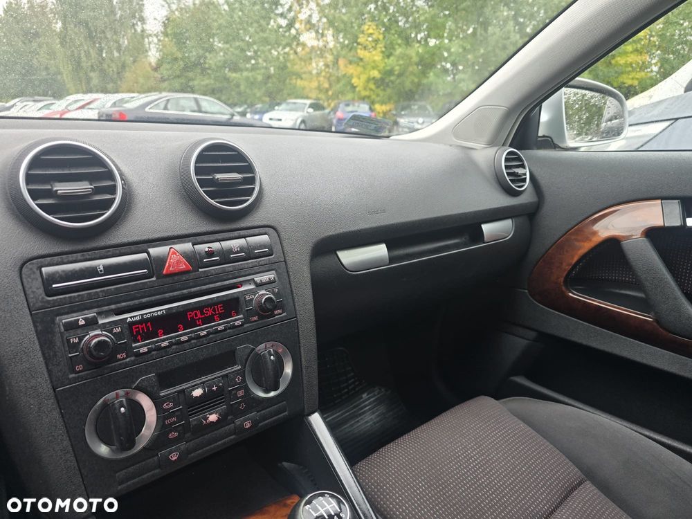 Audi A3 3-drzwiowe 2.0 TDI Ambiente - 6