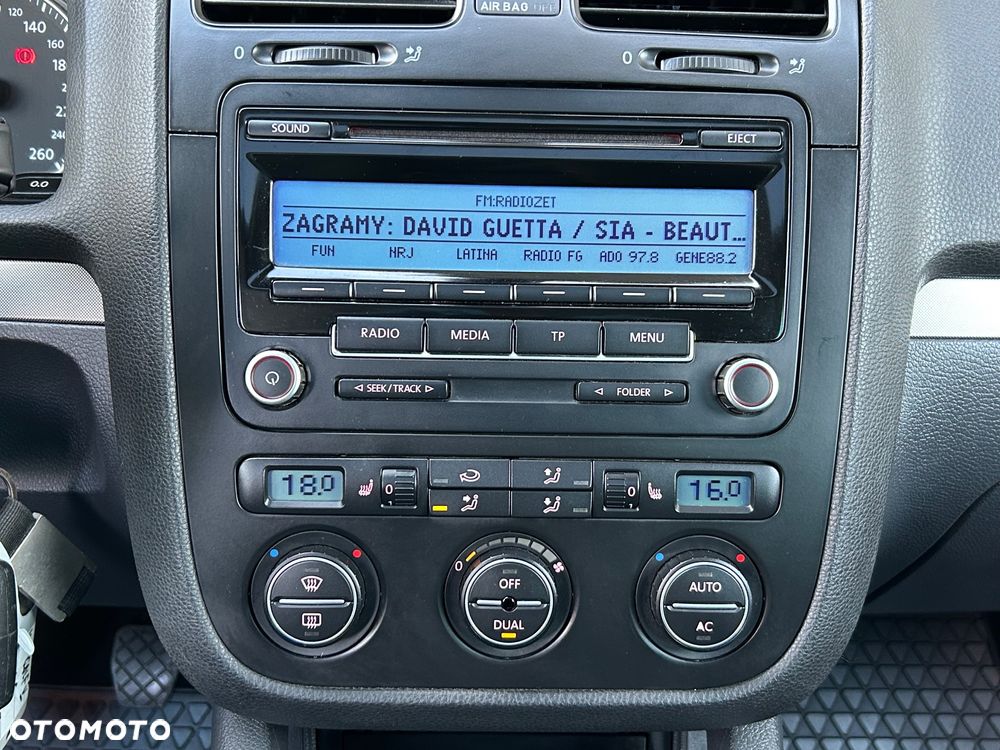 Volkswagen Golf 1.6 Tour Edition - 33