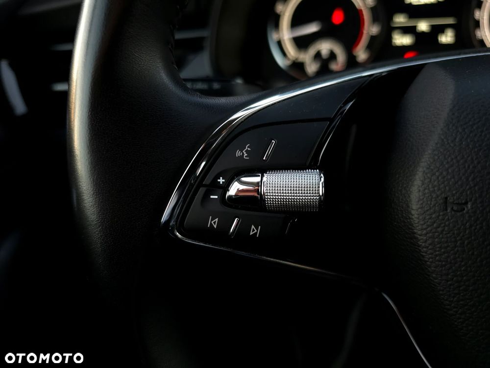 Skoda Kamiq 1.0 TSI Ambition - 19