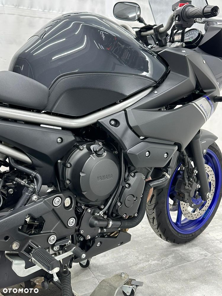 Yamaha XJ - 18
