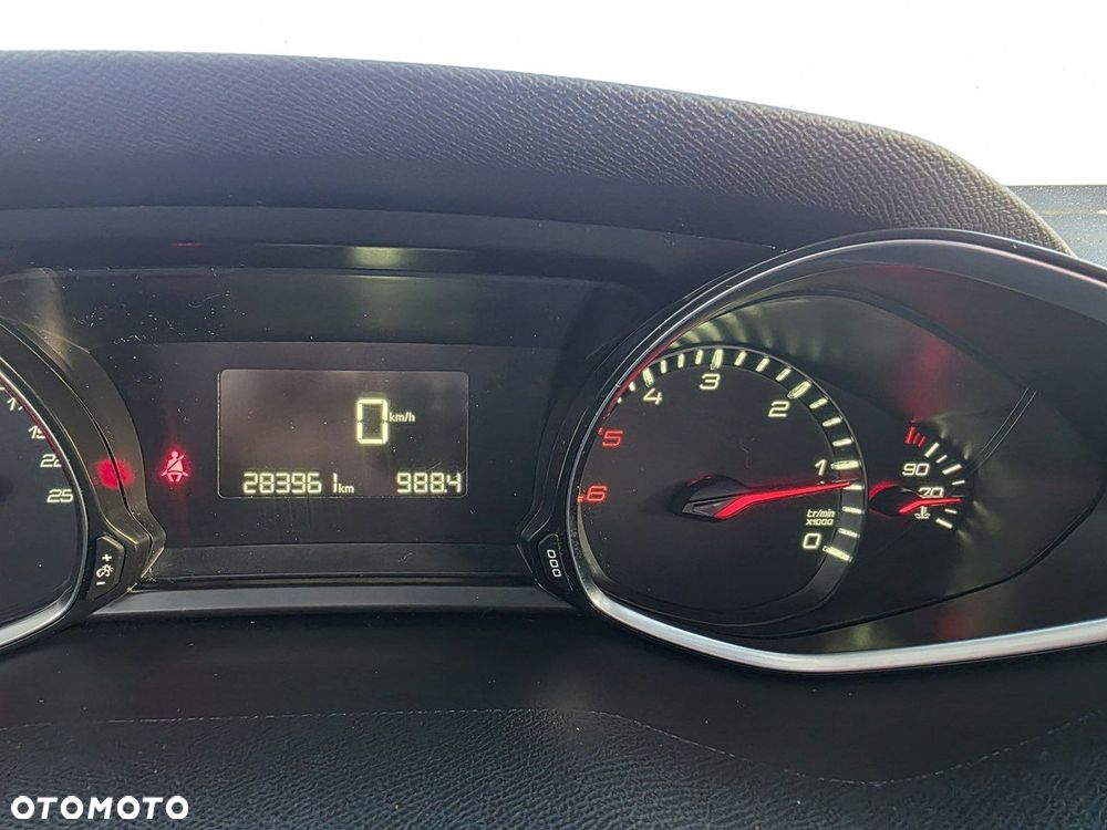 Peugeot 308 - 13
