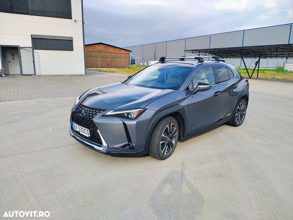 Lexus UX - 1