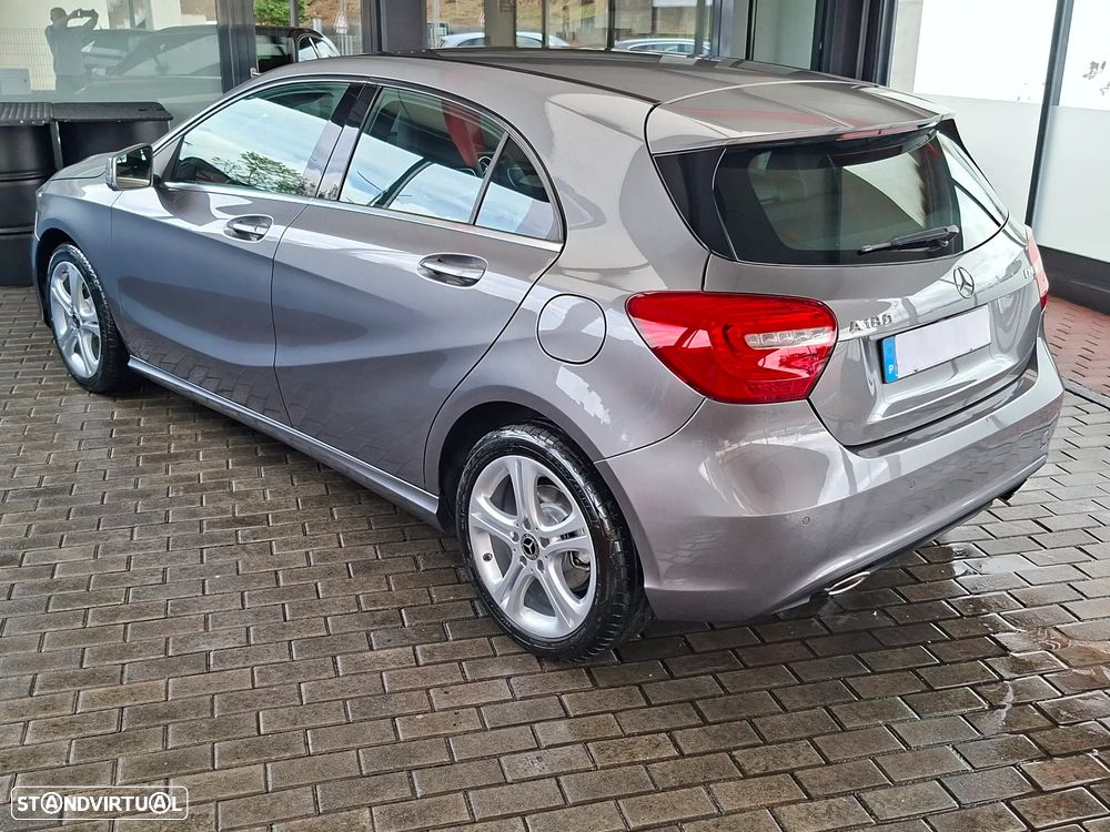 Mercedes-Benz A 180 CDI (BlueEFFICIENCY) Urban - 4