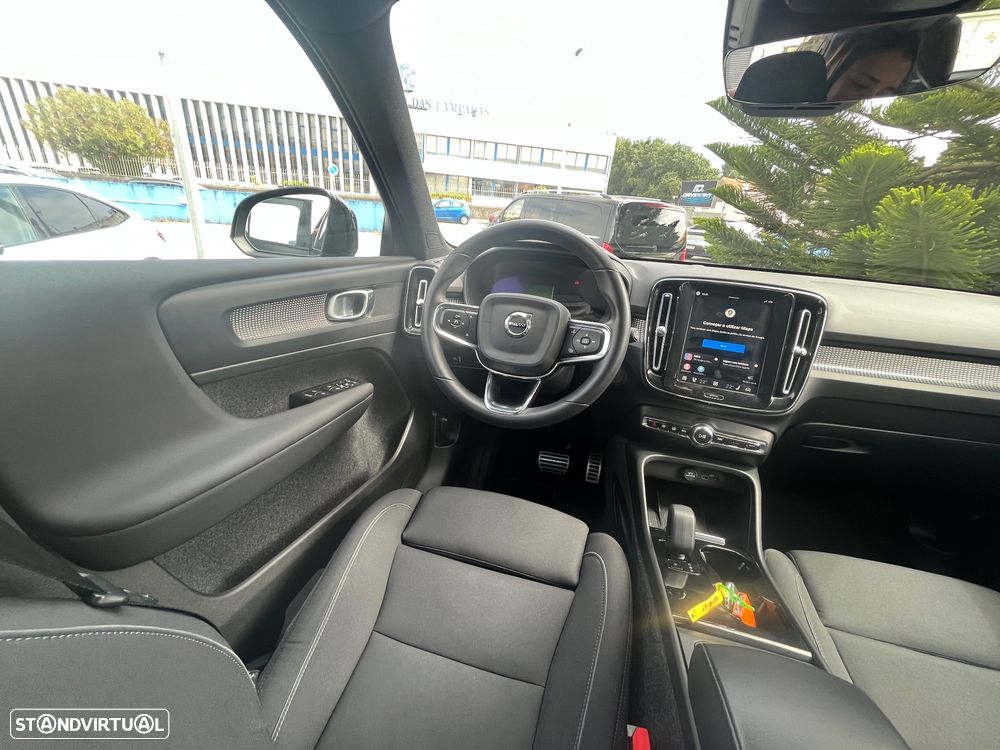 Volvo XC 40 Recharge 69 kWh Single Motor Plus - 57