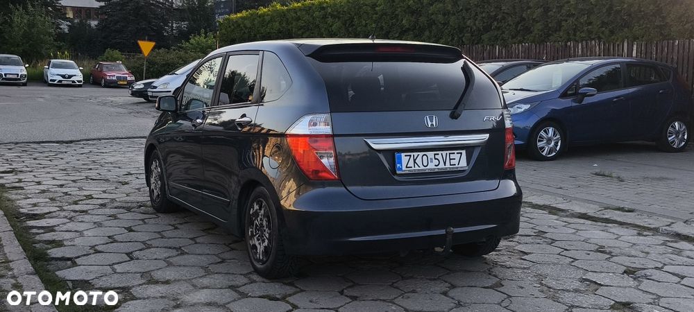 Honda FR-V - 3