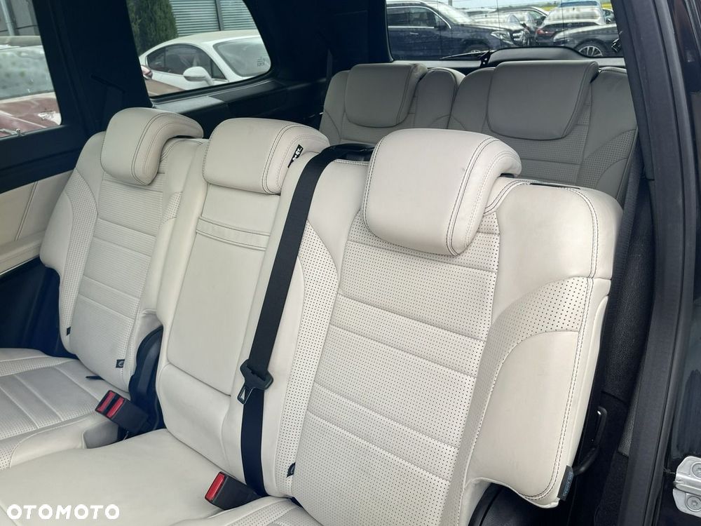 Mercedes-Benz GLS AMG 63 4Matic AMG Speedshift 7G-TRONIC - 15
