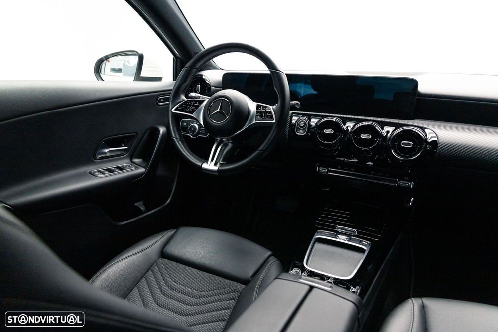 Mercedes-Benz A 200 Standard - 15