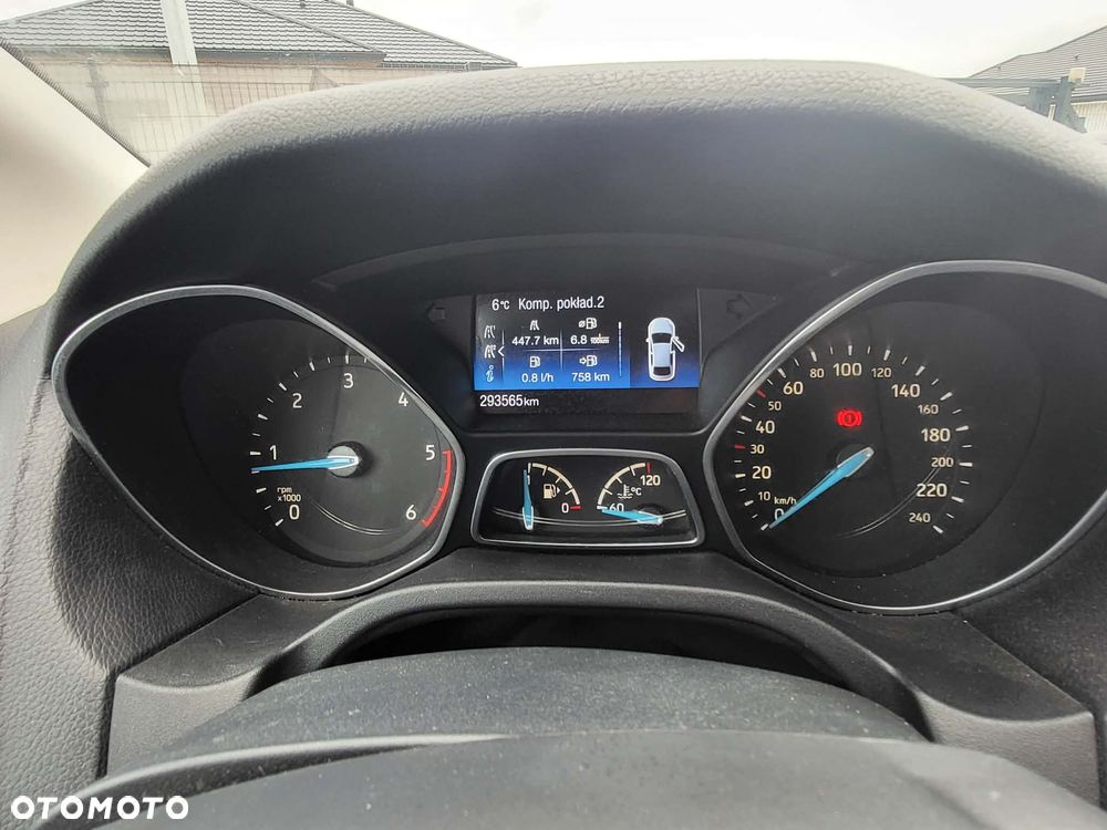 Ford Focus 1.5 TDCi Titanium ASS - 4