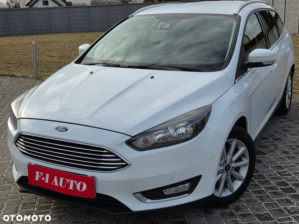 Ford Focus 1.0 EcoBoost Titanium - 12