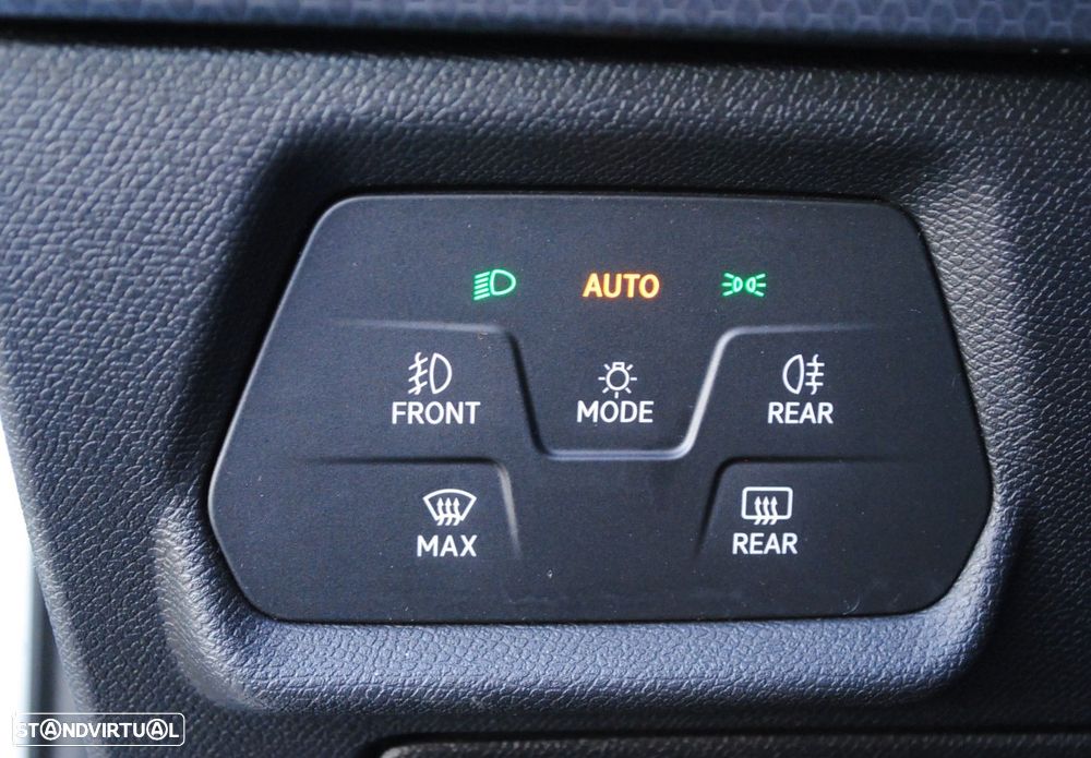 SEAT Leon ST 2.0 TDI Style - 33