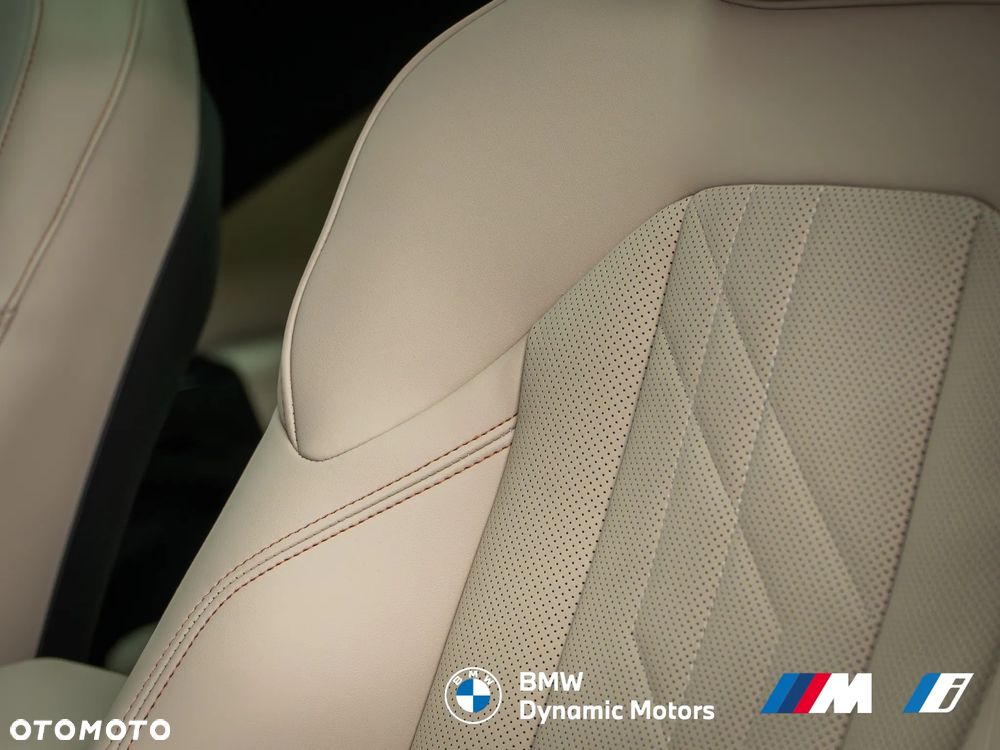 BMW X3 20 xDrive - 28