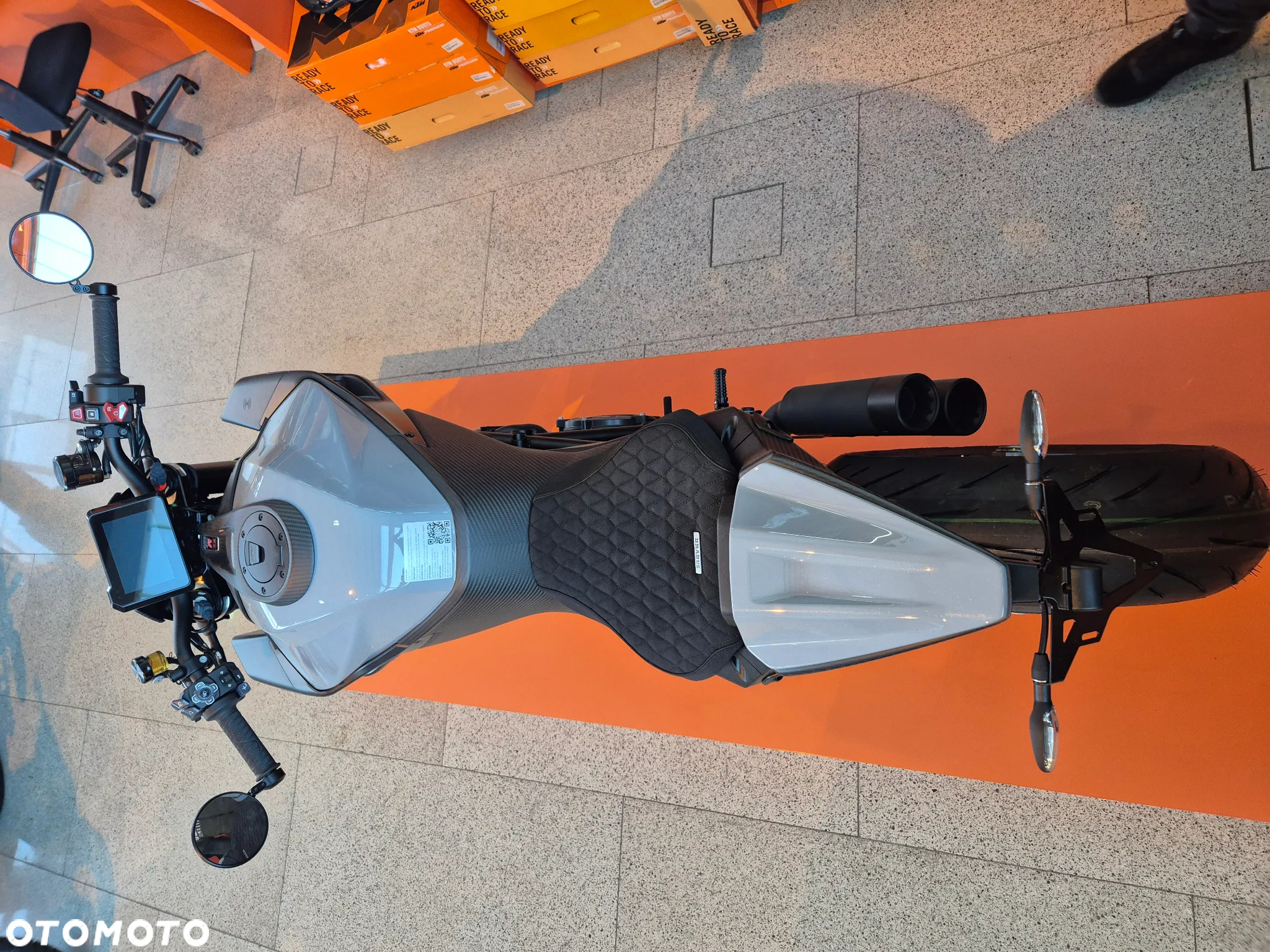 KTM Super Duke - 4