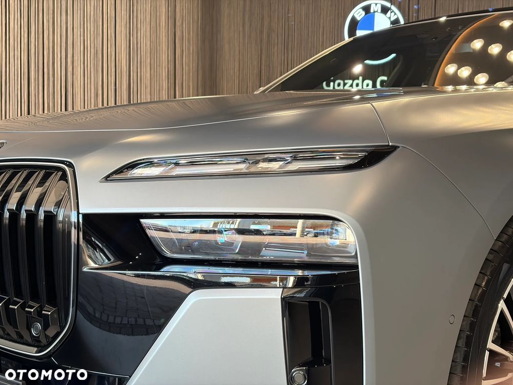BMW Seria 7 740d xDrive mHEV M Sport sport - 13