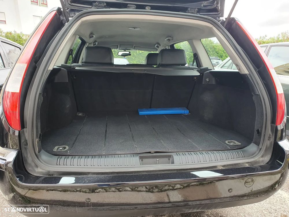 Ford Mondeo SW 2.0 TDCi Ghia - 13