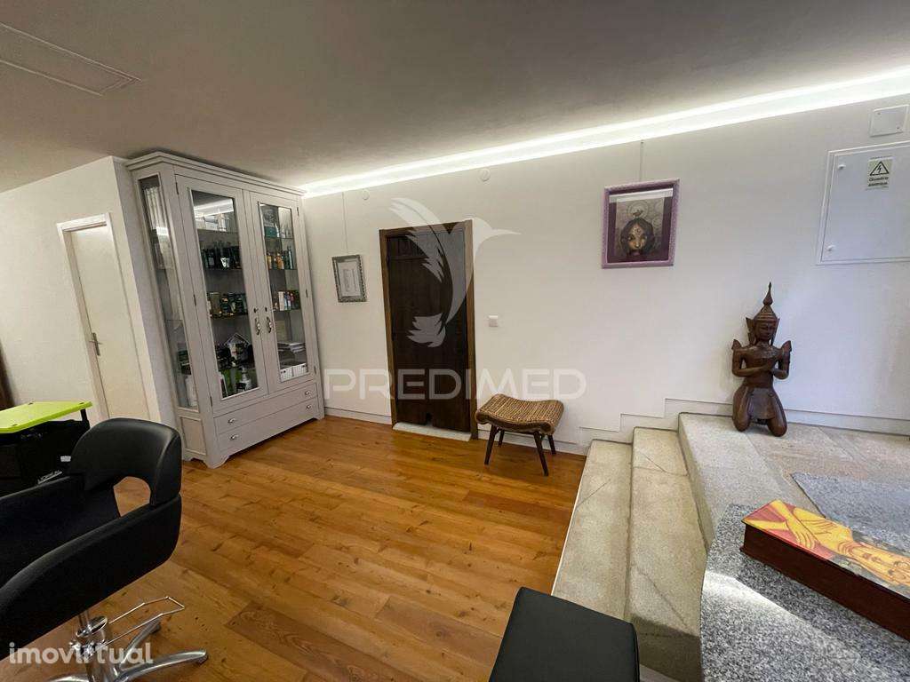 Salão Cabeleireiro - Grande imagem: 3/11