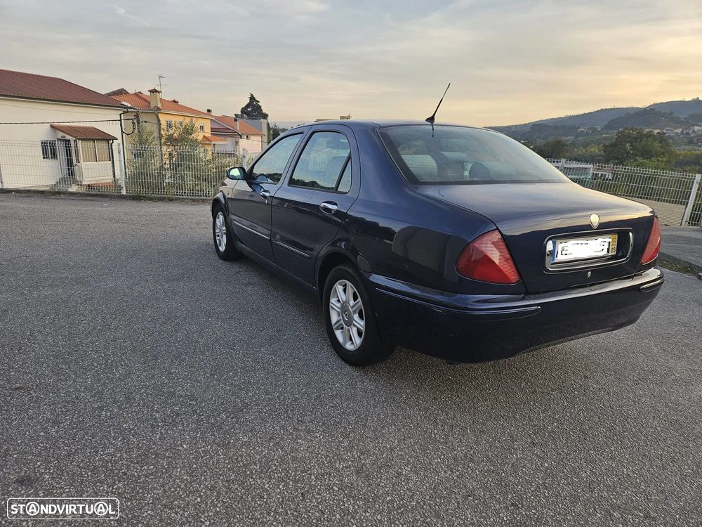 Lancia Lybra 1.9 JTD LX - 4