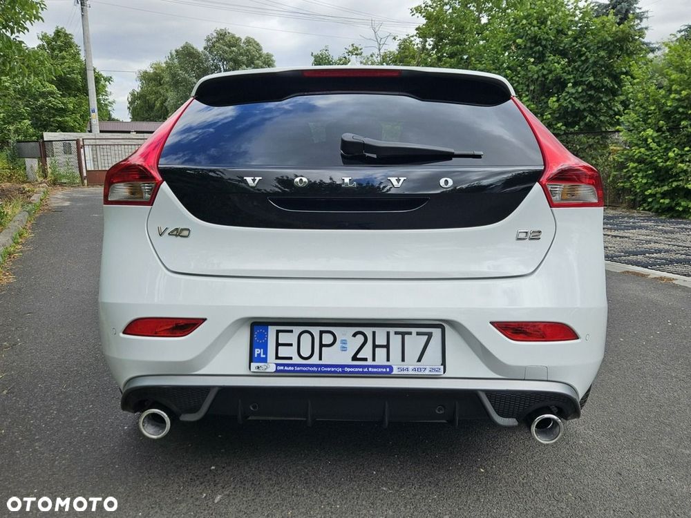 Volvo V40 D2 R-Design Momentum - 26