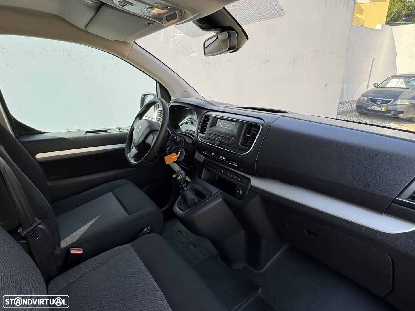 Peugeot Traveller 1.6 BlueHDi L2H1 Allure Standard - 20