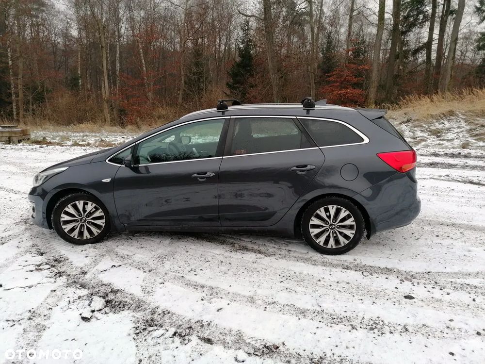 Kia Ceed 1.6 GDI Smart Plus - 1