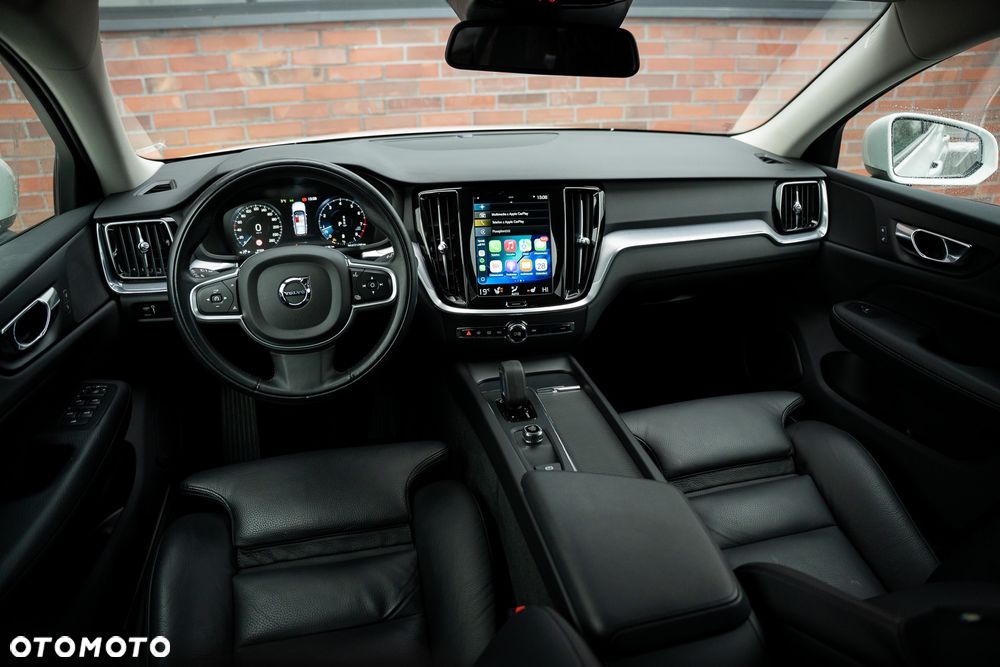 Volvo V60 B3 B Geartronic Momentum Pro - 26