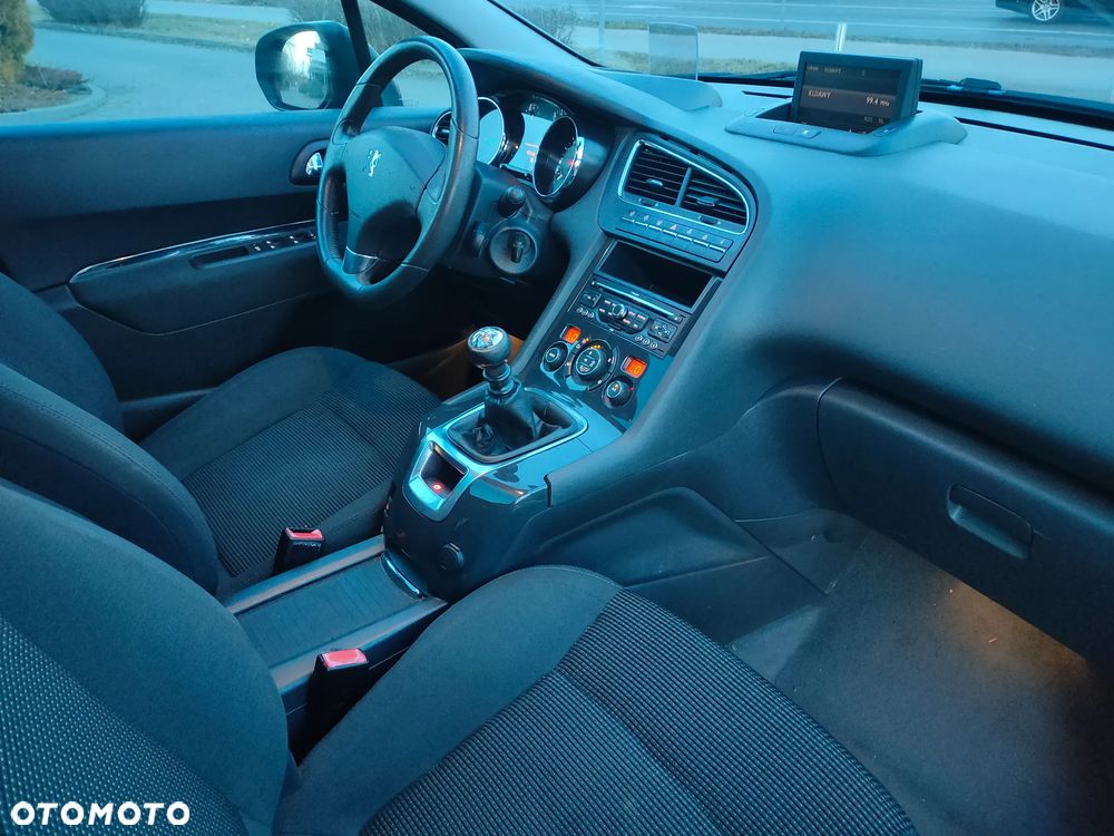 Peugeot 5008 2.0 HDi Allure 7os - 7