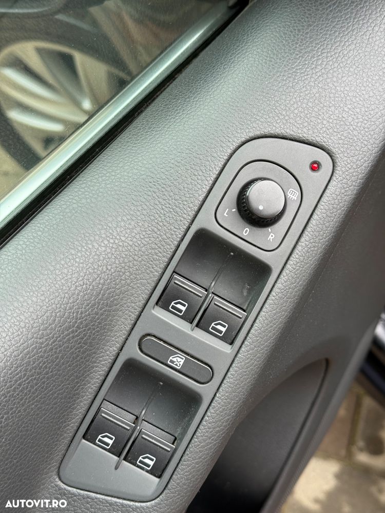 Volkswagen Tiguan 2.0 TDI DPF 4Motion Sport & Style - 13