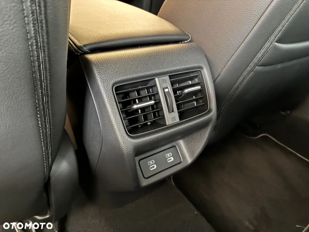 Honda Civic 2.0 i-MMD Sport BSI CVT - 12