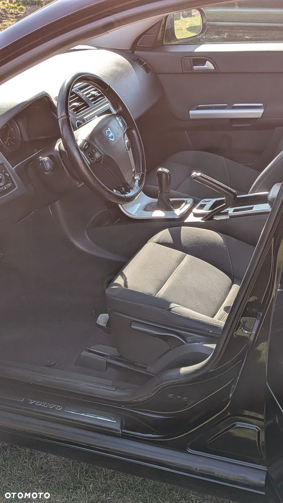 Volvo V50 D3 - 9