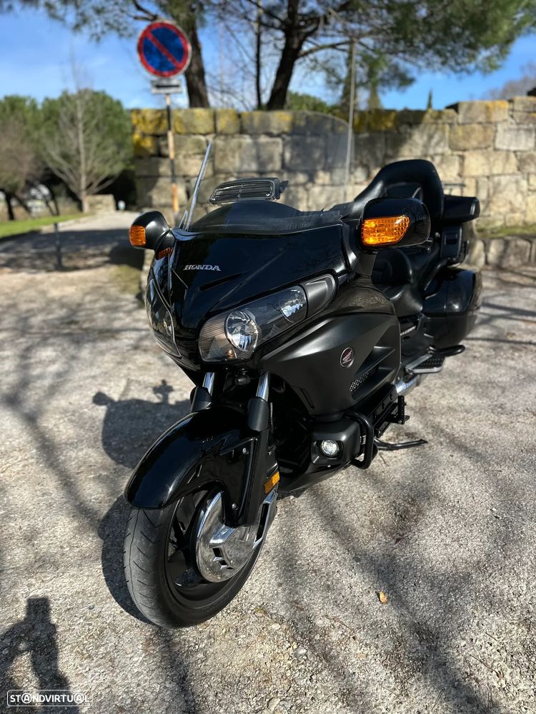 Honda Goldwing - 4