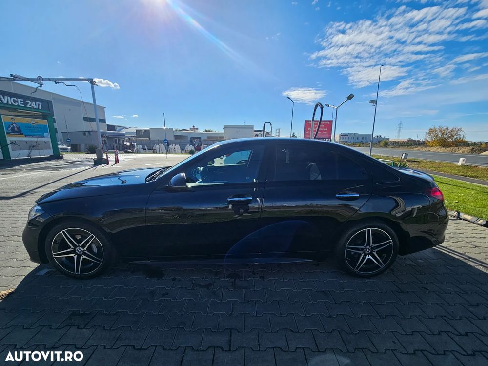 Mercedes-Benz C 180 9G-TRONIC AMG Line - 9