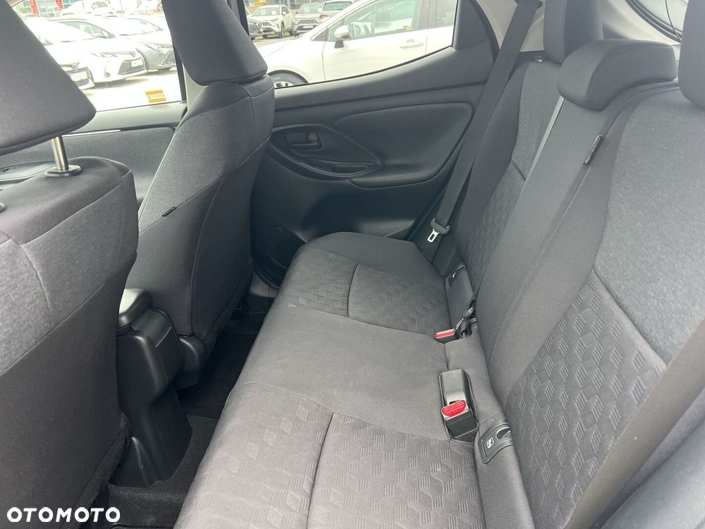 Toyota Yaris Hybrid 1.5 Style - 14