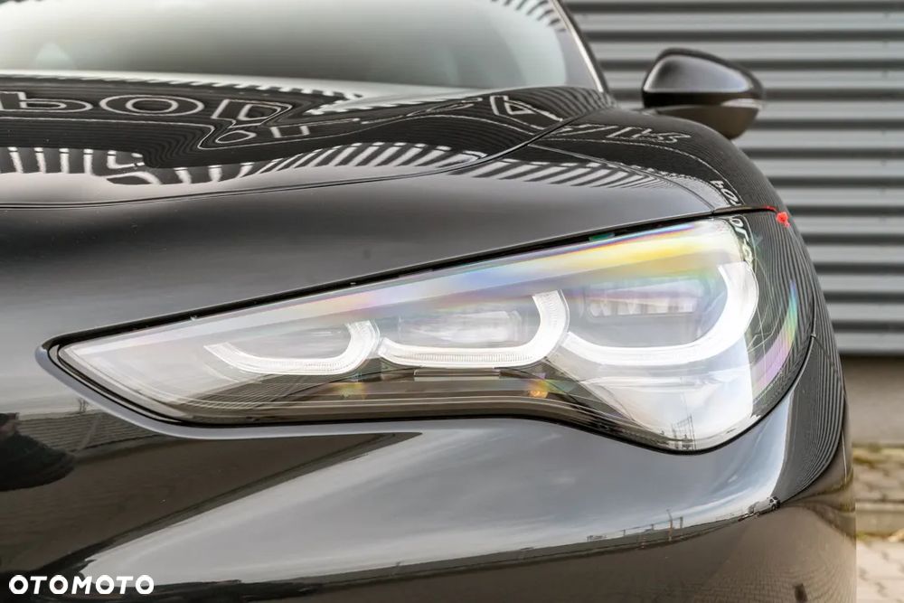 Alfa Romeo Stelvio 2.0 Turbo Veloce Q4 - 3