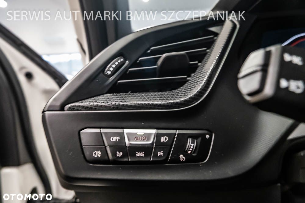 BMW Seria 1 M135i xDrive Edition Colorvision - 19