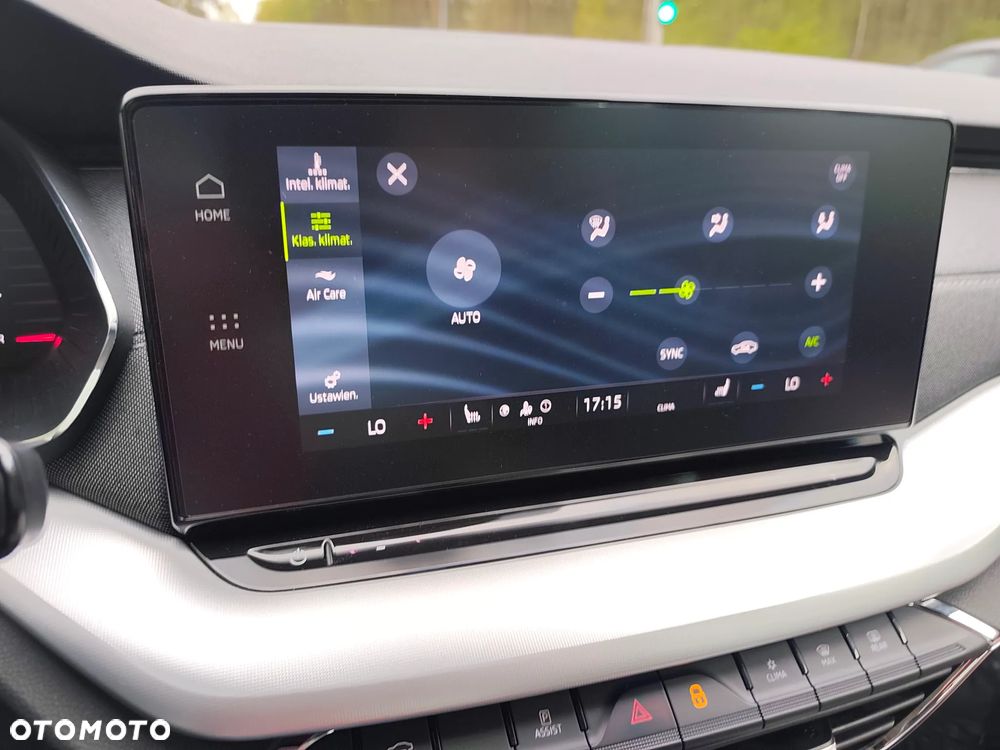 Skoda Octavia 1.5 TSI ACT Style DSG - 18